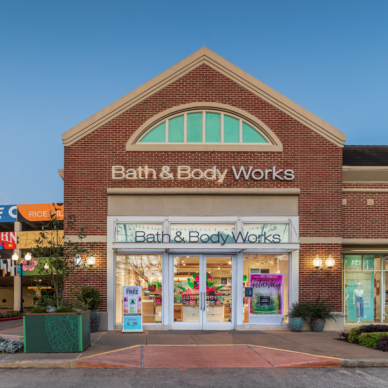 Bath & Body Works - Candles, Lotions & Soaps Houston | Rice Village